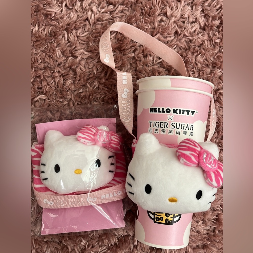 Sold NWT Limited edition hellokitty plushie cup holder from tiger sugar SOLD OUT